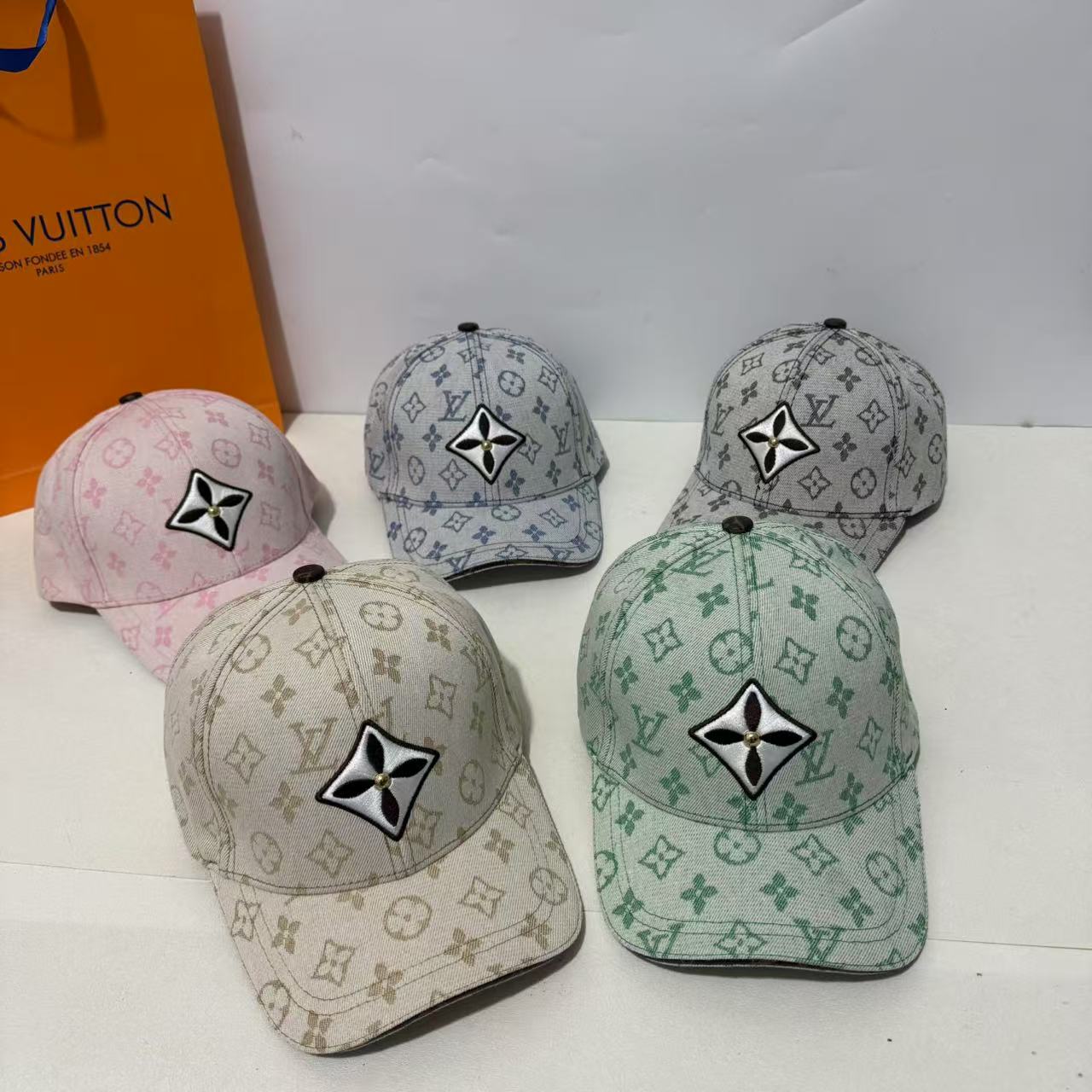 Hat 4033