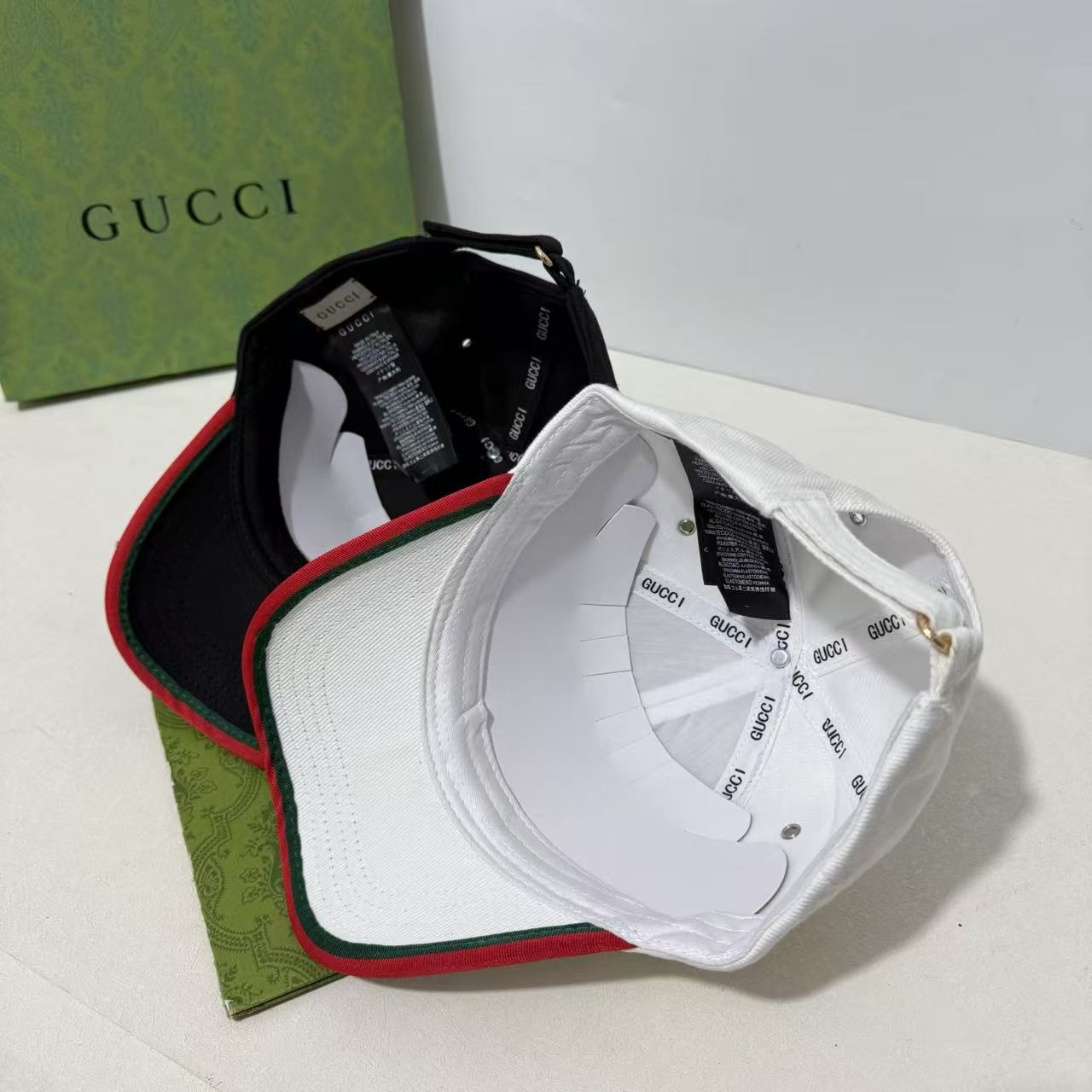 Hat 4015