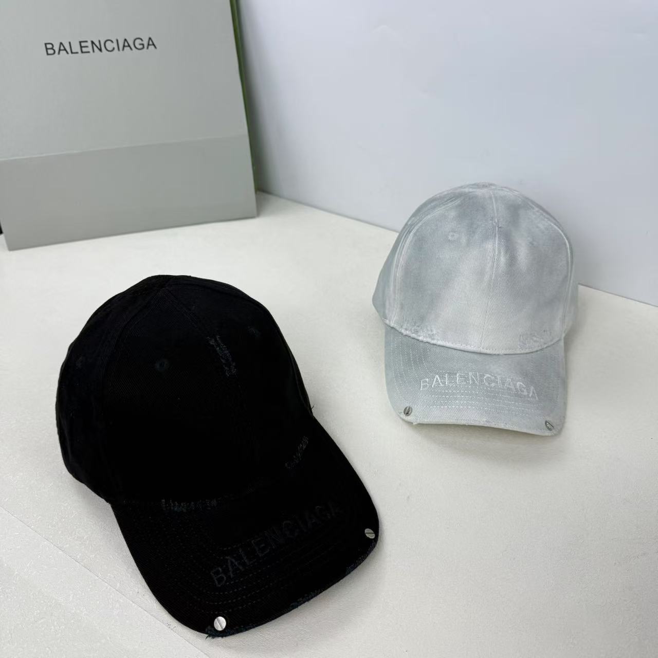 Hat 435