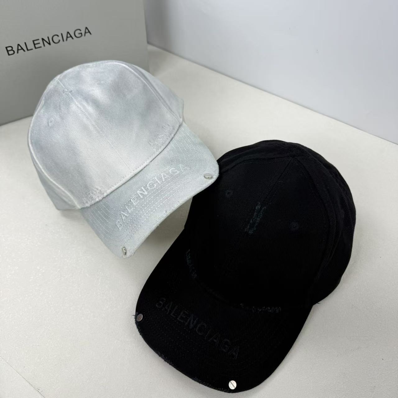 Hat 435