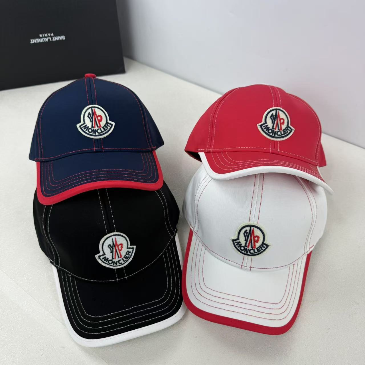 Hat 4018