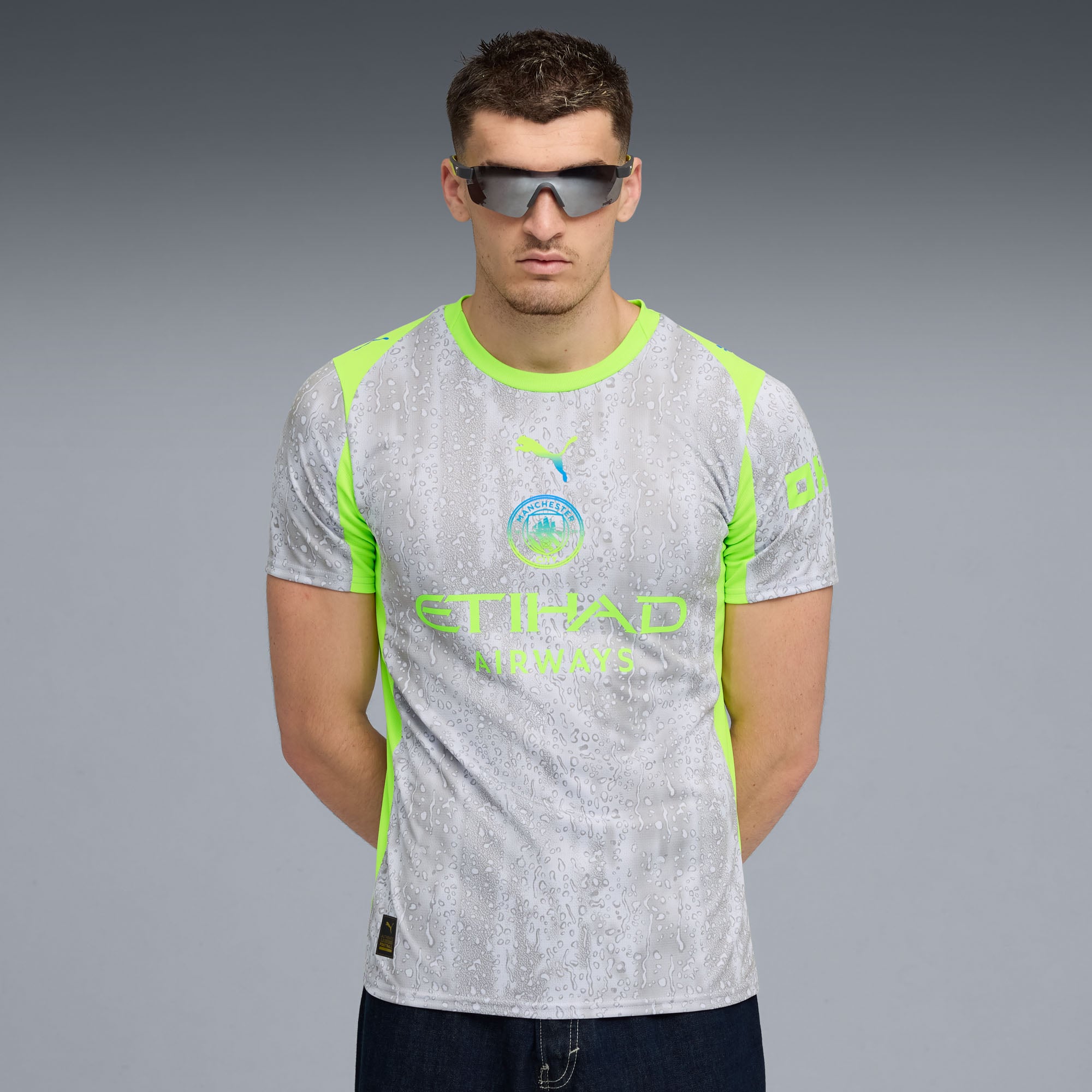 Manchester City 2025/26 Third Replica Jersey Gray/Neon Green