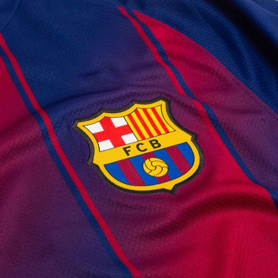 Barcelona Home Shirt 2025/26-League Fan Gear