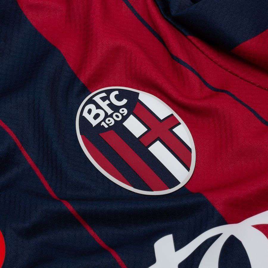 Bologna Home Shirt 2025/26-League Fan Gear