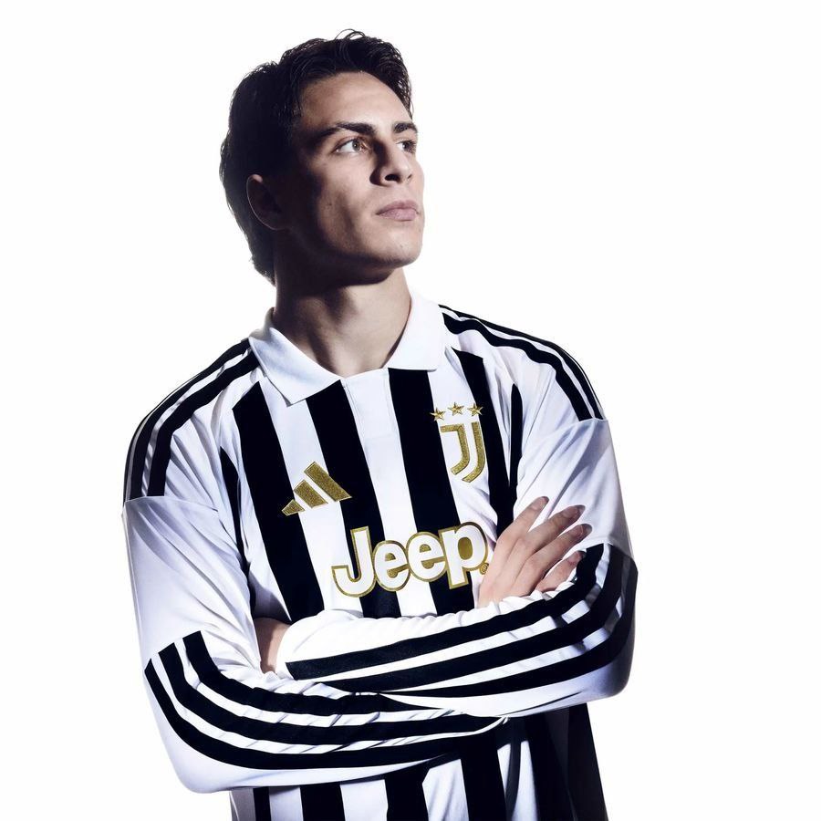 Juventus Home Shirt 2026/27 Long Sleeves-League Fan Gear