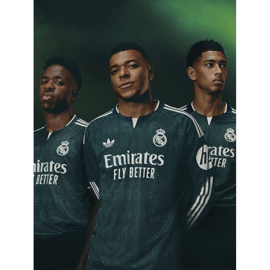 Real Madrid Away Shirt 2026/27 Long Sleeves-League Fan Gear