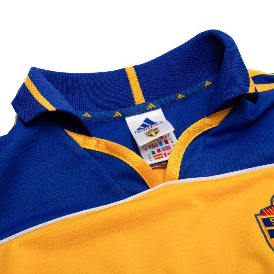 Sweden Home Shirt 2000 Size M LARSSON 20 (8/10)-League Fan Gear