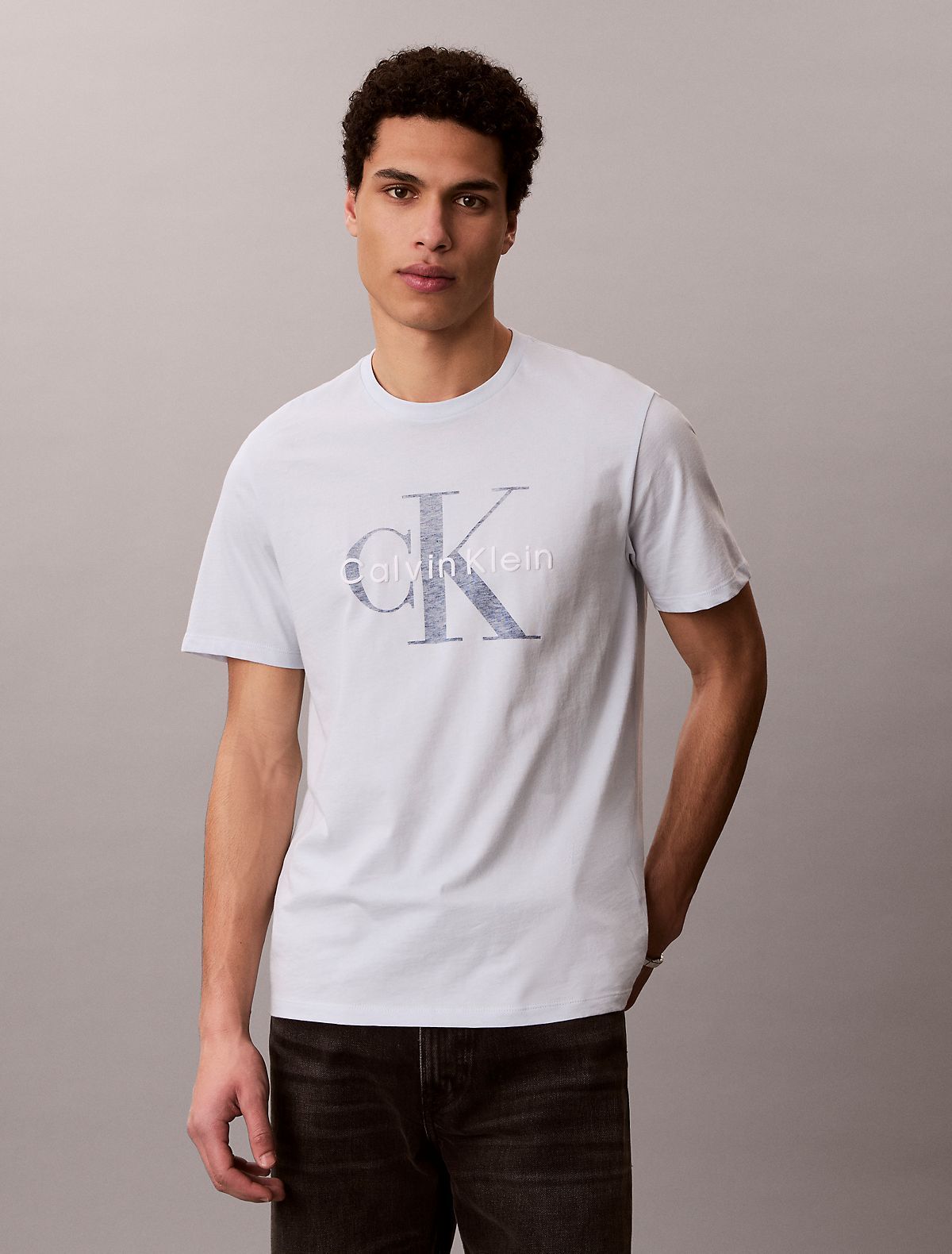 Monologo Tee