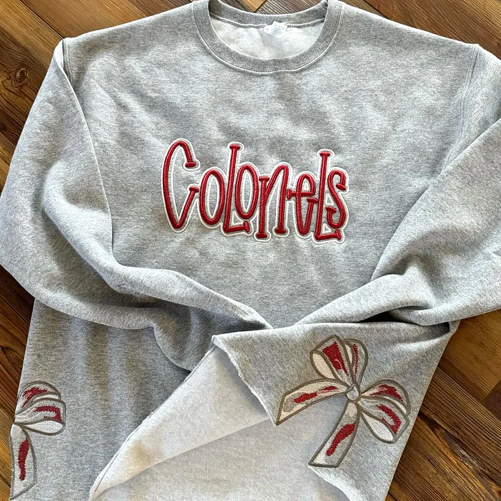 Custom Cropped 3D Puff Embroidered Sweatshirt With Side Bow – Personalized Varsity Style Top