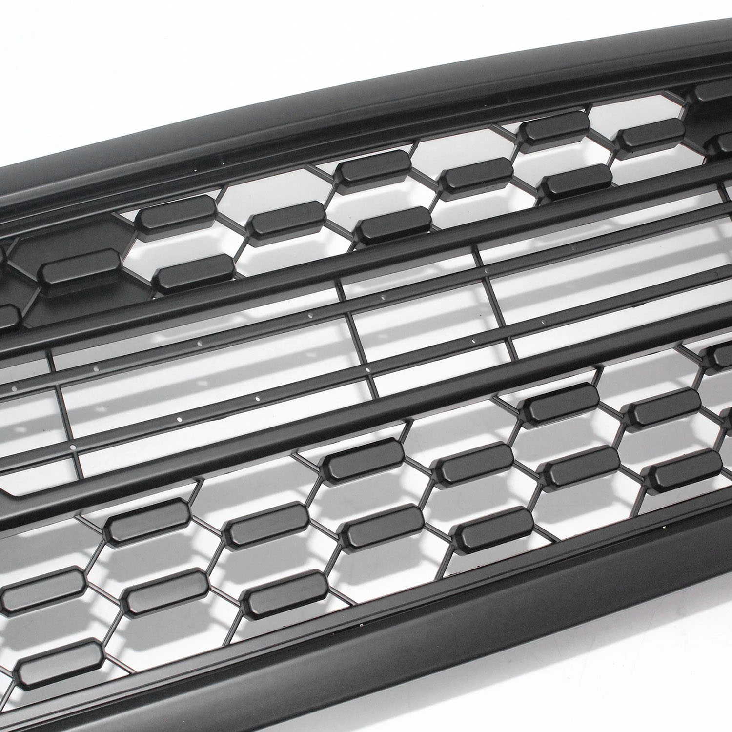 Covelta Matte Black Front Upper Grille for 2001–2004 Toyota Tacoma