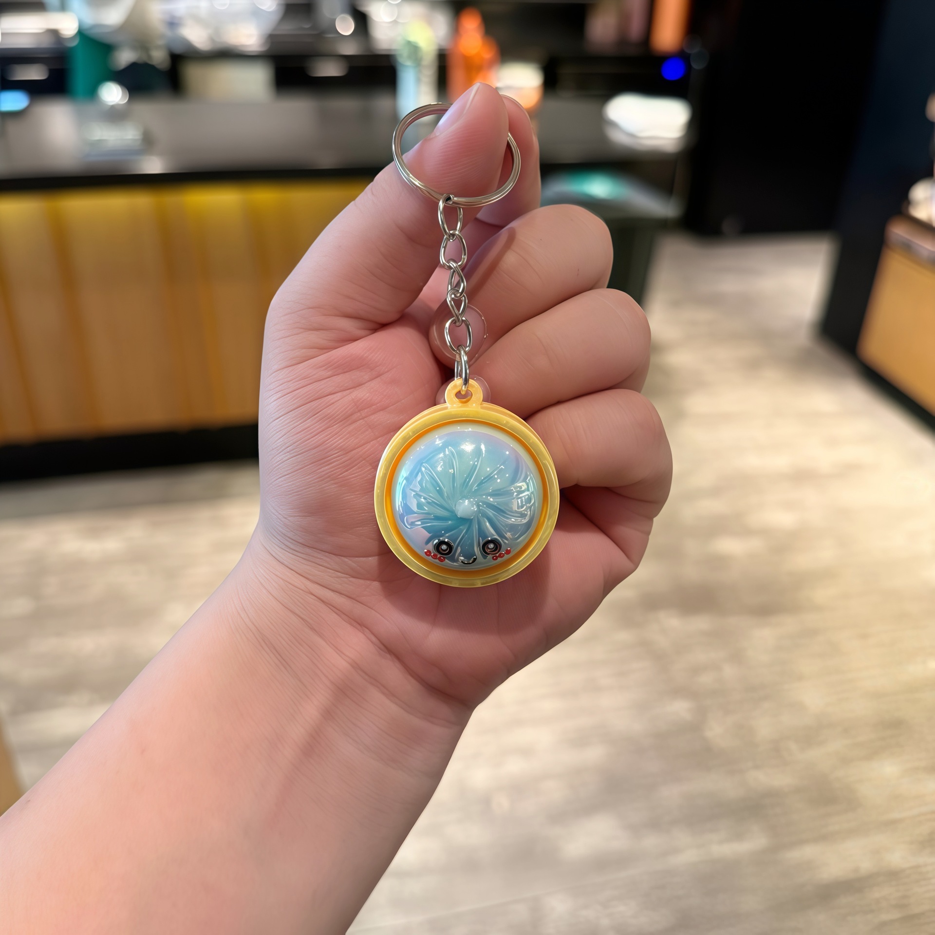 Creative electroplated mini bun keychain bag pendant children's toy gift car keychain wholesale