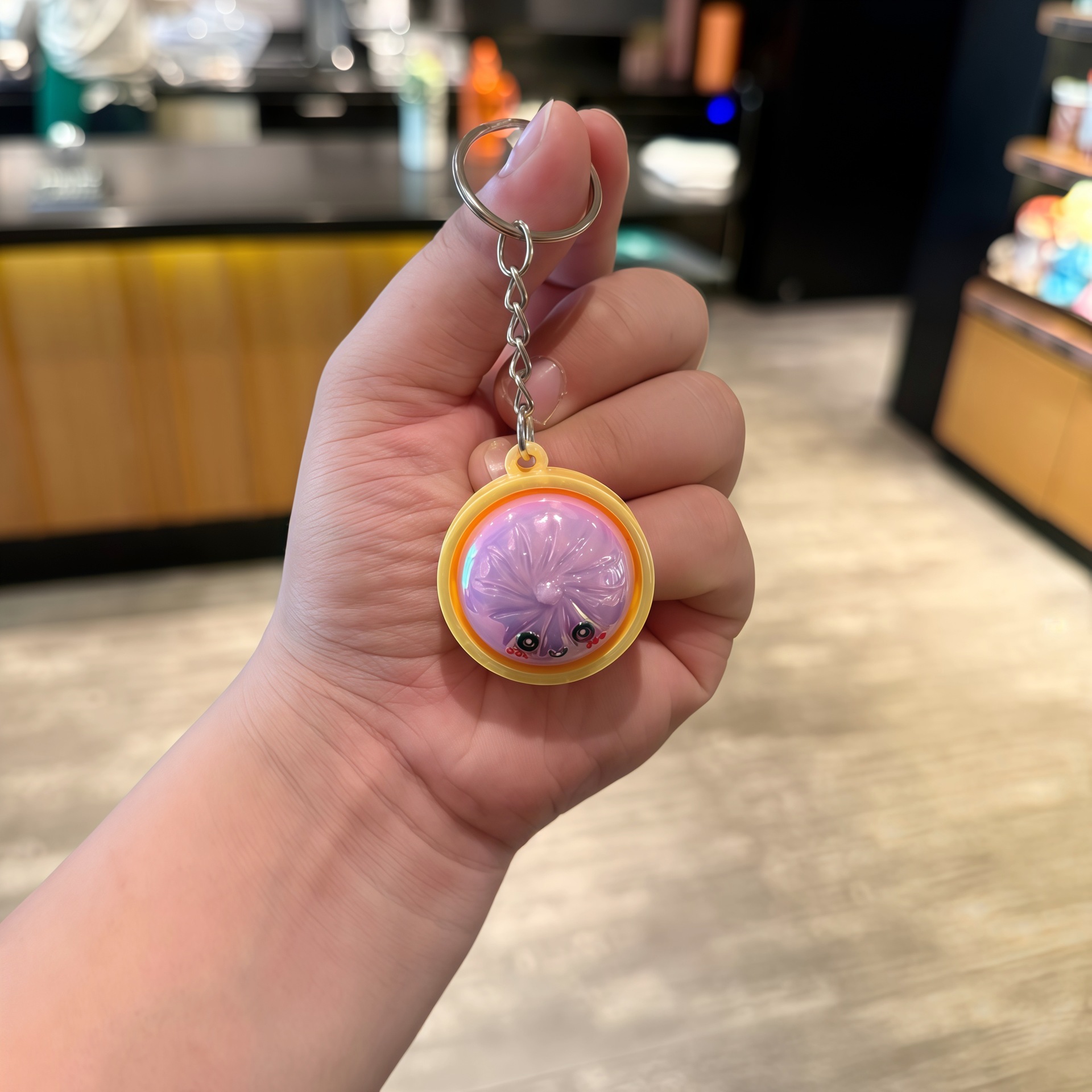 Creative electroplated mini bun keychain bag pendant children's toy gift car keychain wholesale