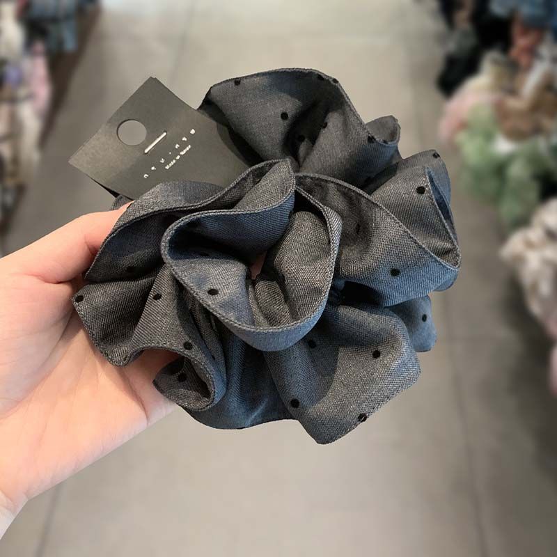Korean retro high-end paisley double-layer fabric pleated hair tie for creating a voluminous bun or low ponytail