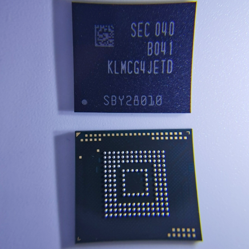 KLMCG4JETD-B041