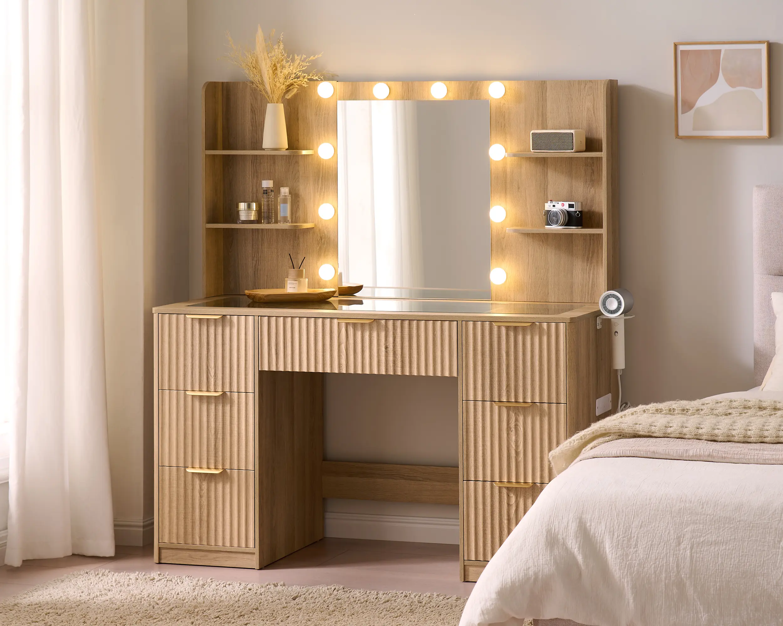 Tocador empotrado AMERLIFE de 36,2/47,2 pulgadas con espejo y luz LED ajustable, 4/7 cajones grandes, encimera de cristal y estación de carga, perfecto para mujeres y niñas.