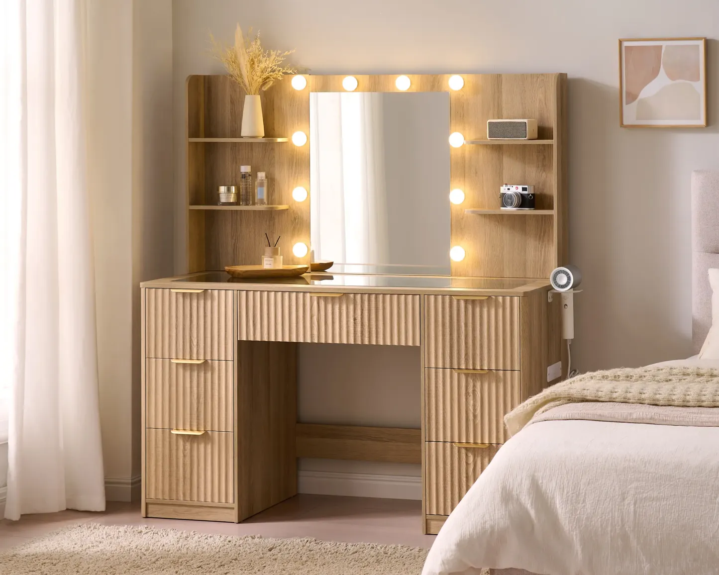Tocador empotrado AMERLIFE de 36,2/47,2 pulgadas con espejo y luz LED ajustable, 4/7 cajones grandes, encimera de cristal y estación de carga, perfecto para mujeres y niñas.
