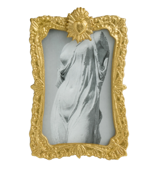 Frames & Wall Decor
