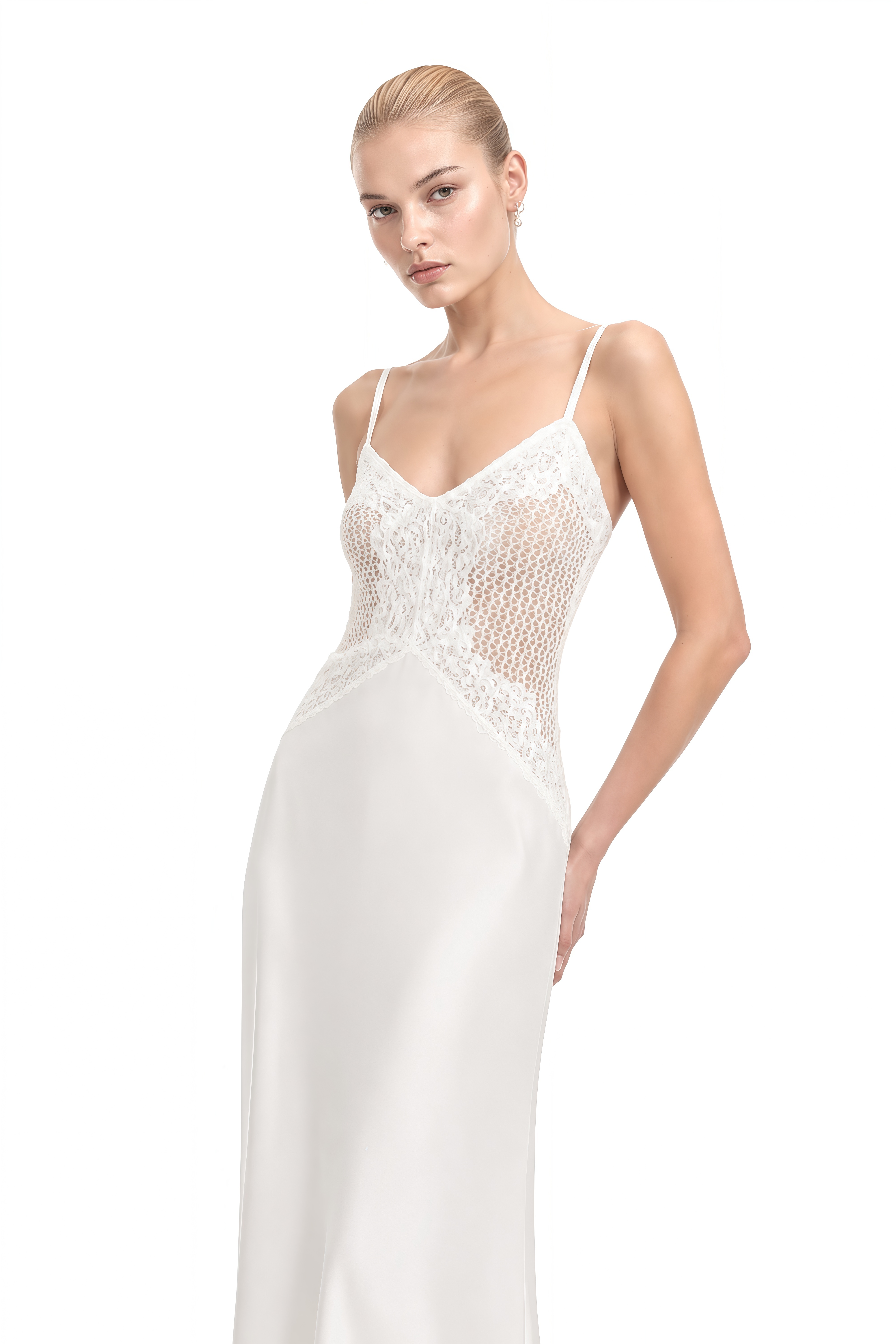 Rosalie White Sweetheart Neck Lace Maxi Dress