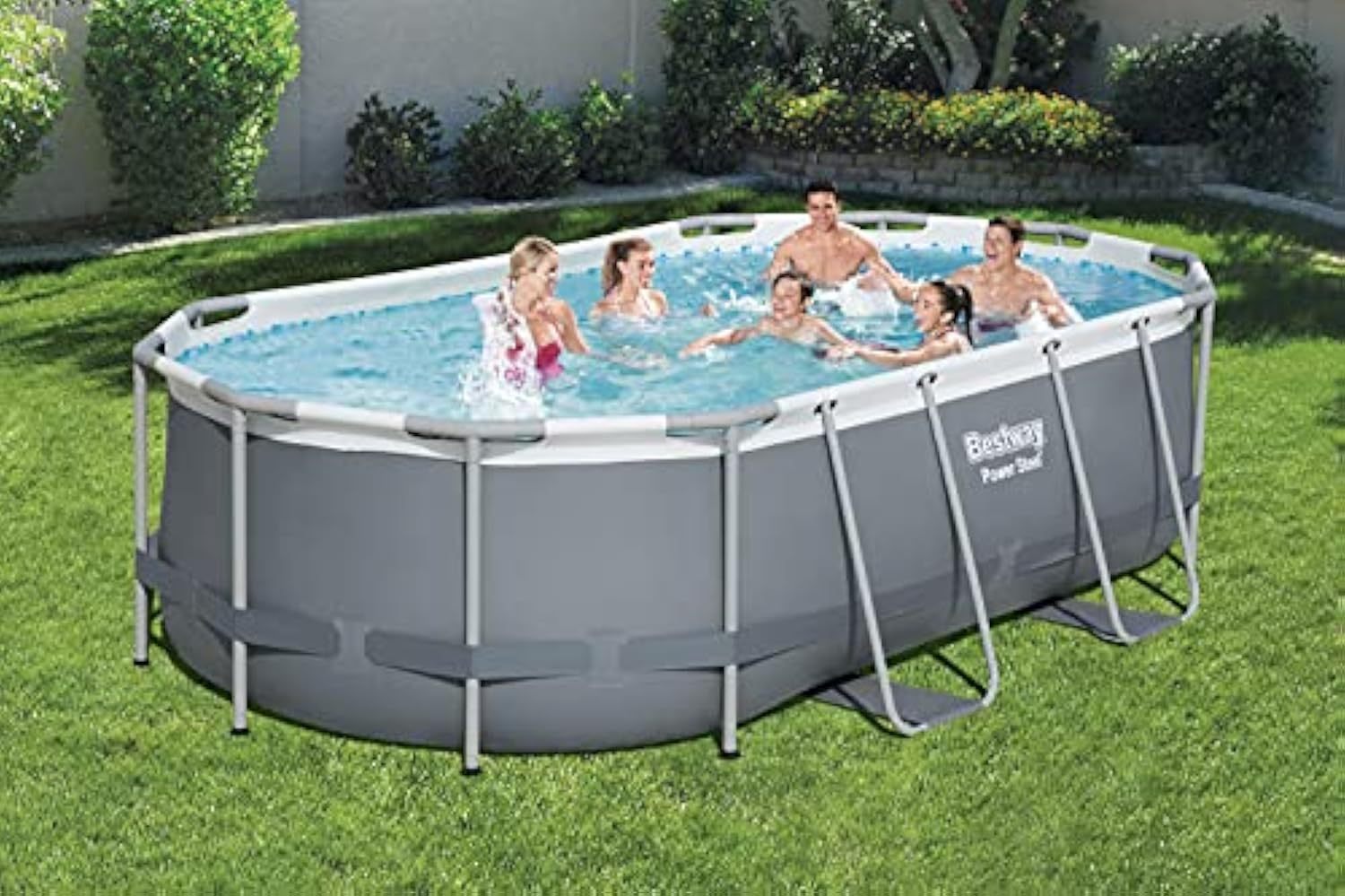 Alberca estructural ovalada Bestway 56622 con capacidad de 7250 litros de 4.27m de largo x 2.5m de ancho con Bomba y Escalera