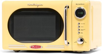 Nostalgia - Horno de microondas retro para encimera de mediados de siglo, tamaño grande de 900 W, 0.9 pies cúbicos, 8 ajustes de cocción preprogramados, reloj digital, electrodomésticos de cocina,