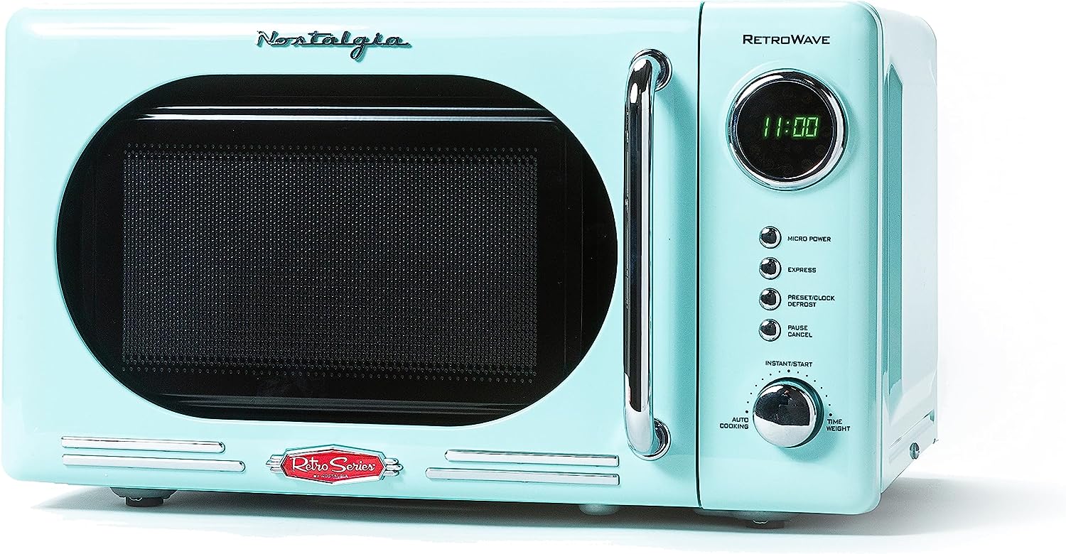 Nostalgia - Horno de microondas retro para encimera de mediados de siglo, tamaño grande de 900 W, 0.9 pies cúbicos, 8 ajustes de cocción preprogramados, reloj digital, electrodomésticos de cocina,