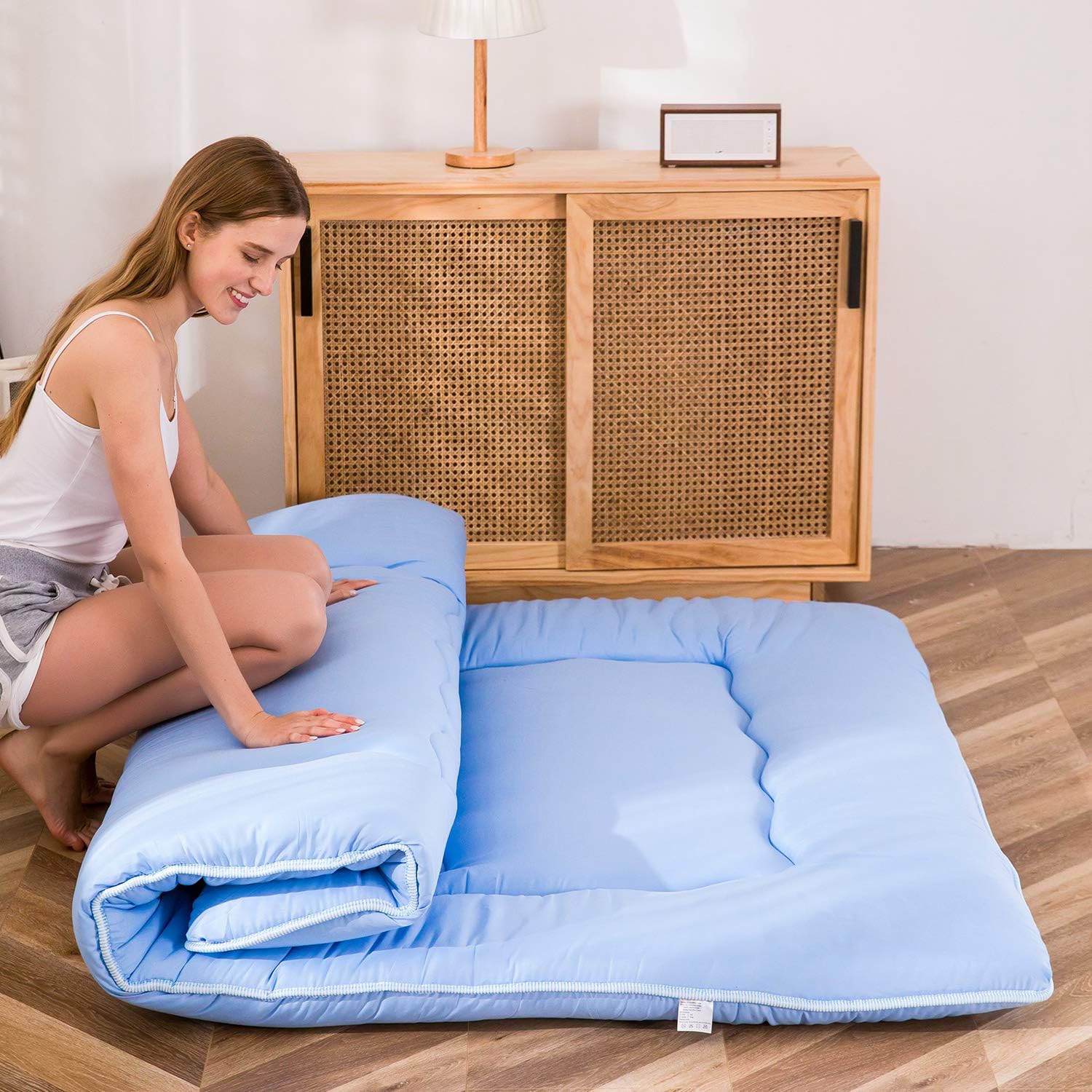 MAXYOYO - Puf plegable para sofá, cama, colchón de piso para adultos, extra grueso, 6 pliegues, sofá para recámara, sala de estar, beige, 135 x 240 cm