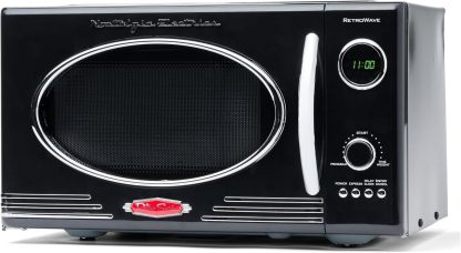 Nostalgia - Horno de microondas retro para encimera de mediados de siglo, tamaño grande de 900 W, 0.9 pies cúbicos, 8 ajustes de cocción preprogramados, reloj digital, electrodomésticos de cocina,