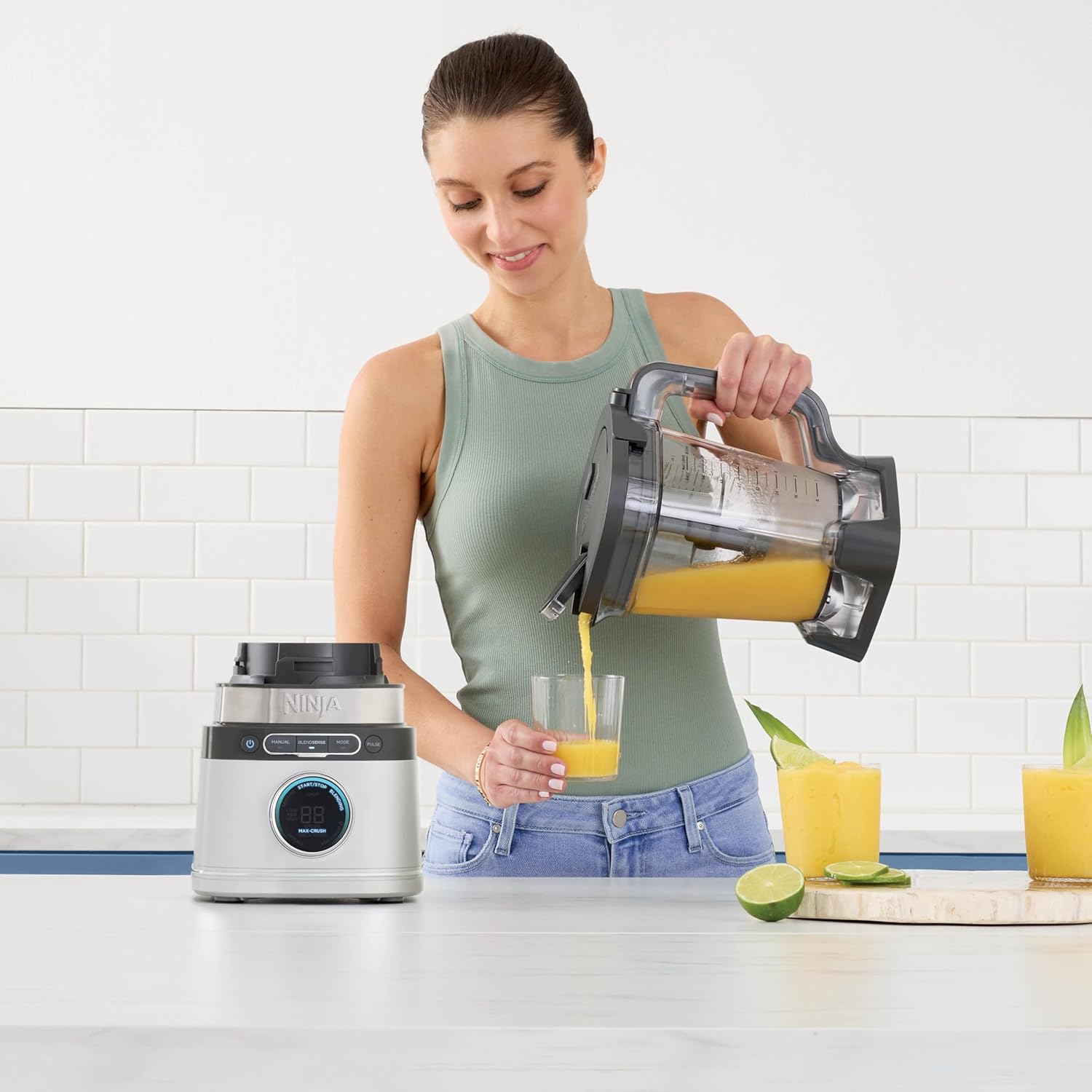 NINJA Detect Duo, Licuadora de Velocidades, con Vaso Personal, BlendSense, Profesional, Preajustable a un Solo Toque, Cuchillas Total Crushing, Velocidad Variable, Plateado, TB300LAA (Reacondicionado)