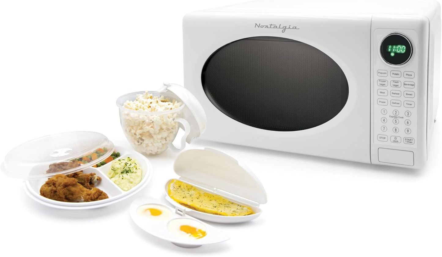 Nostalgia - Horno de microondas retro para encimera de mediados de siglo, tamaño grande de 900 W, 0.9 pies cúbicos, 8 ajustes de cocción preprogramados, reloj digital, electrodomésticos de cocina,