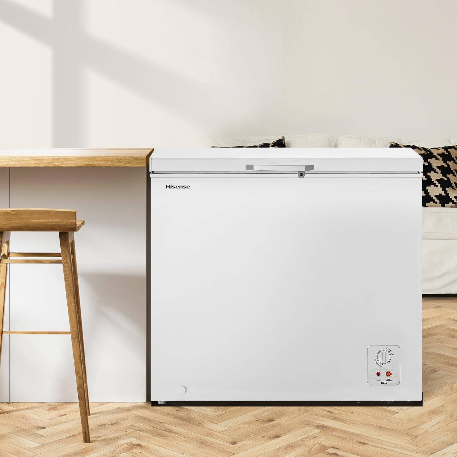 Hisense FC50D6AWX Congelador, 5 pies cúbicos, Temperatura ajustable, Fast Freeze, Cerradura de seguridad, 62x56x85cm(AnchoxLargoxAlto), Blanco