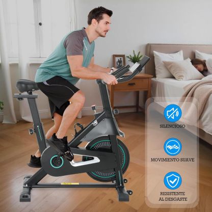 Bicicleta Spinning Kronos: Entrenamiento Intensivo con Tecnología Avanzada, Ajustes Personalizados y Monitoreo Completo para una Experiencia de Fitness Inigualable