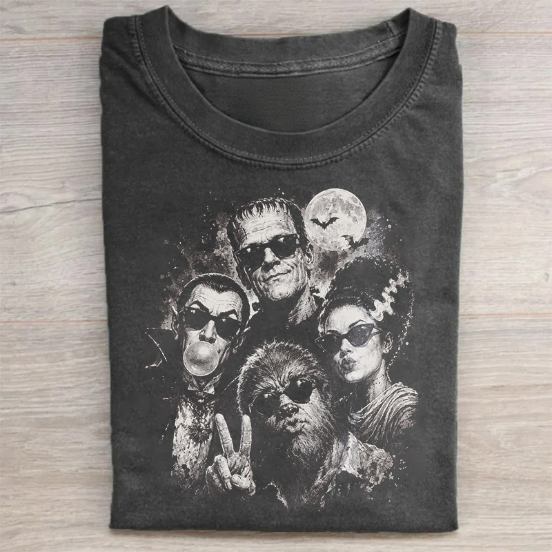 Retro Halloween Monster Selfie T-shirt