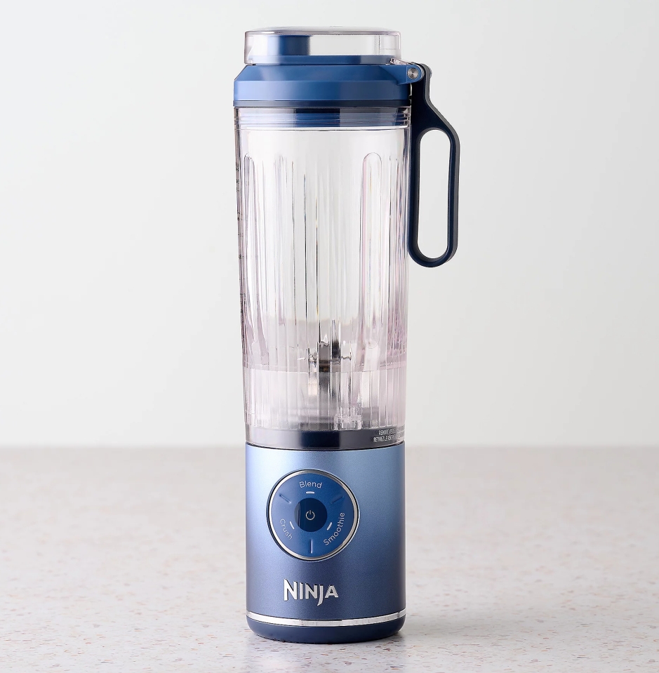 🎉Last day clearance sale💝✨ Buy 1 Get 1 Free ✨Ninja Blast MAX 22-oz CordlessPortabl Blender w/ InsulatedSleeve
