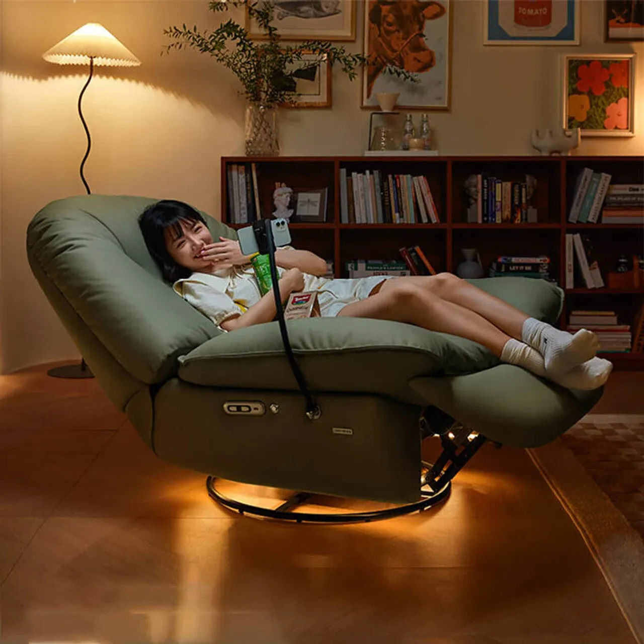 ✨Clearance Sale💥Last Day Buy 1 Get 1 Free💥Electric Sofa Chair With mobile phone holder