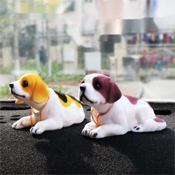 🔥Cute Auto Bobble-head Dog Ornament