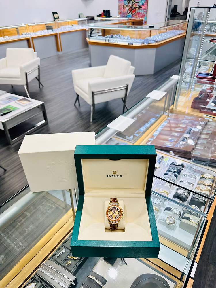 Rolex Daytona 116598 Saco Factory Leopard Unworn