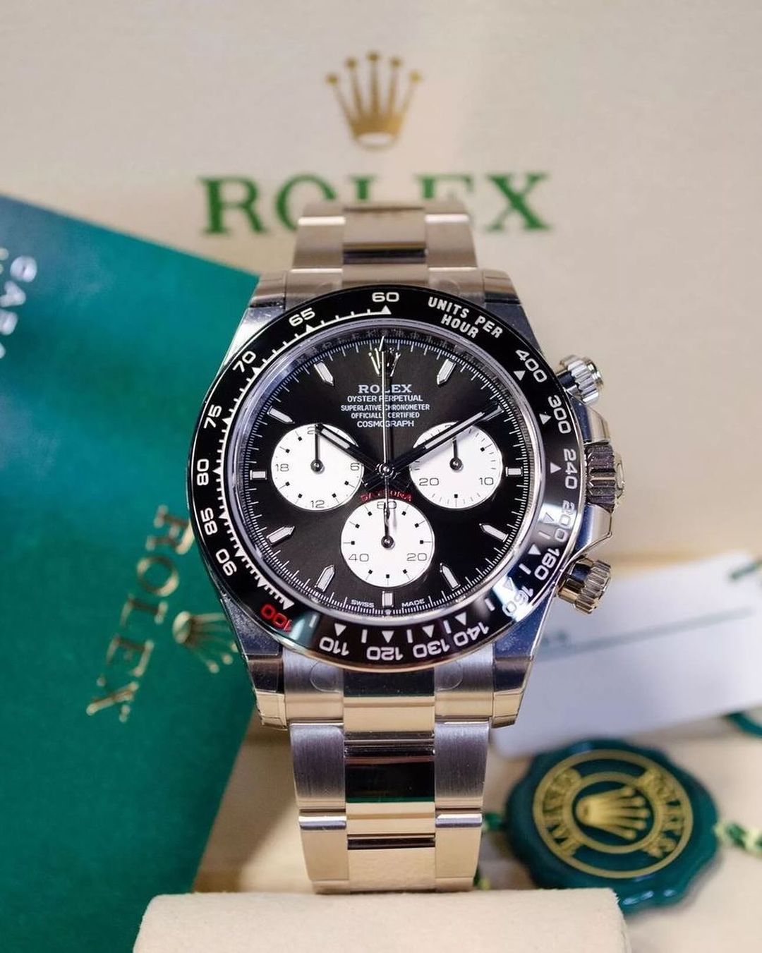 Daytona "Le Mans" Chronograph Automatic Black Dial Men's Watch Item No. 126529LN-0001