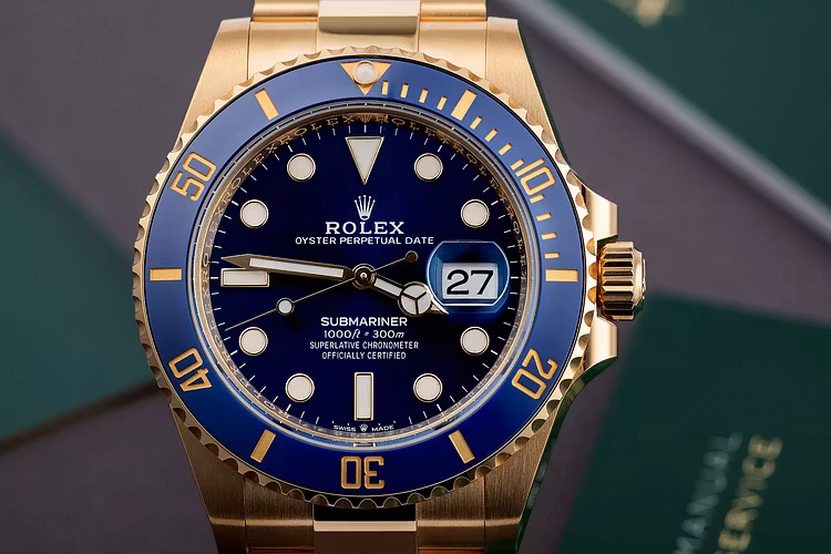 Rolex 126618LB Submariner Date 41 "Royal Blue" Rolex Warranty to 2026