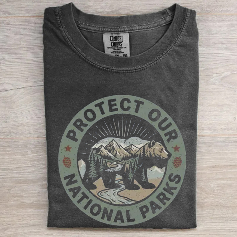 Retro Mountain Forest Nature Camping Gift T-shirt