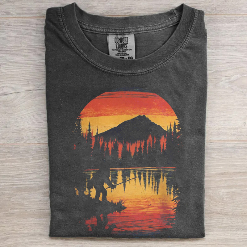 Bigfoot Fishing Vintage T-shirt