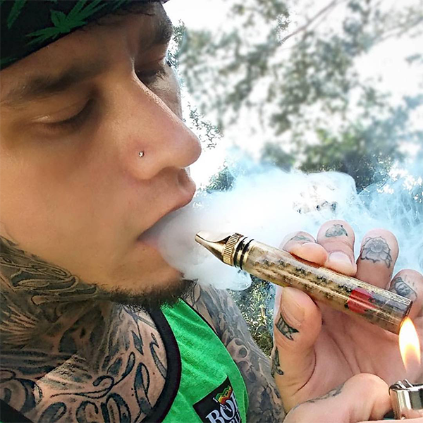 HOT SALE 49% OFF-Portable Easy-To-Clean Twisted Glass Blunt Pip