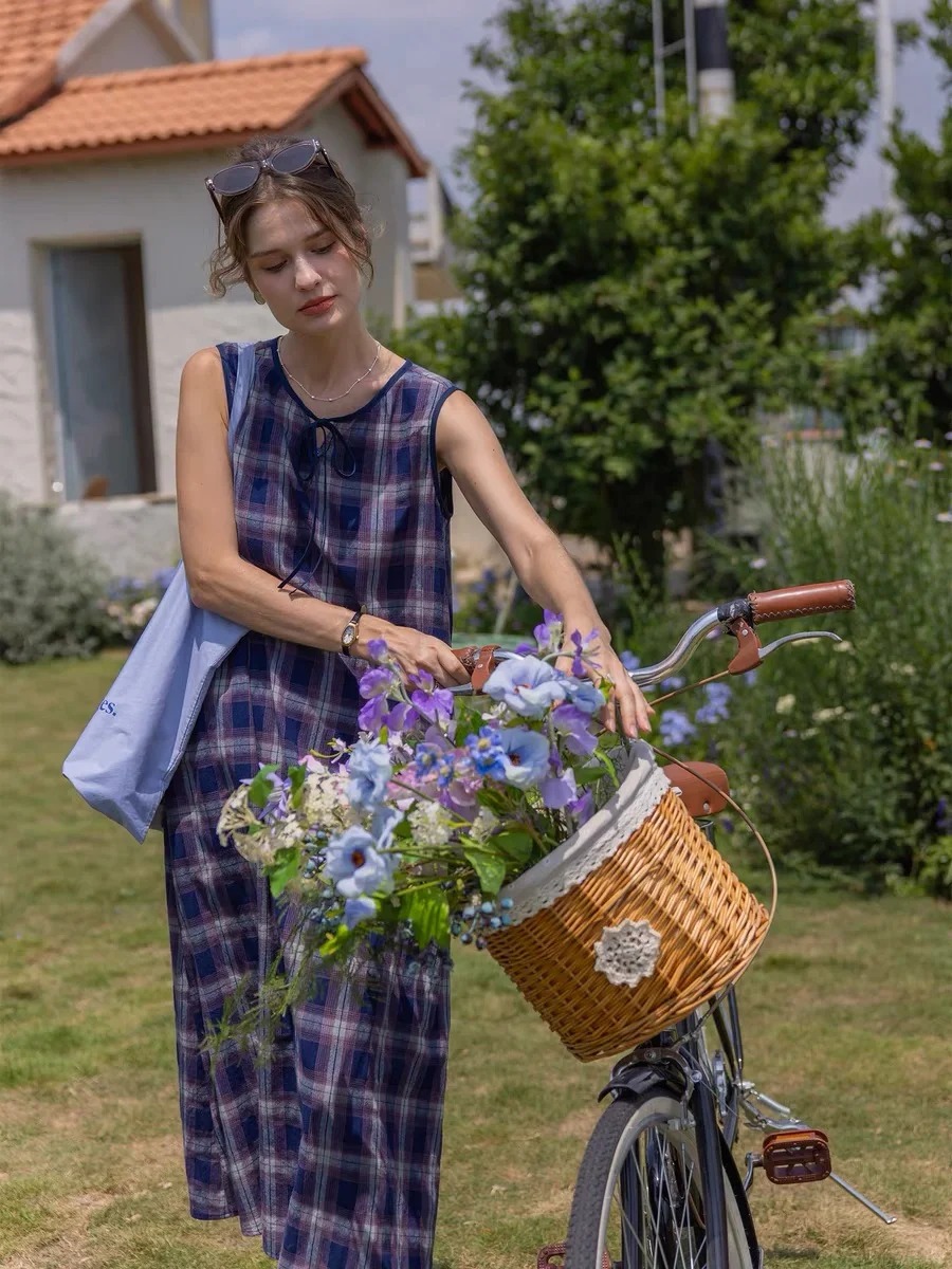 Retro-style blue plaid sleeveless dress