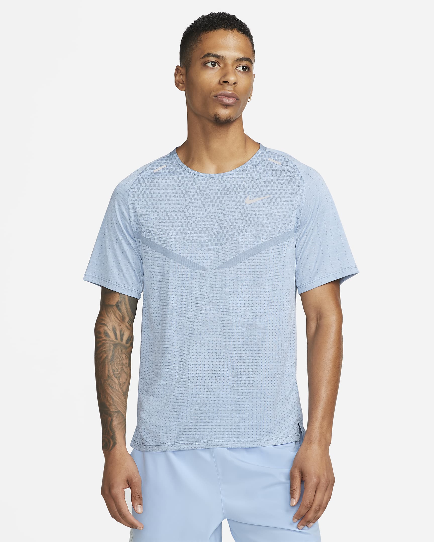 Men's Dri-FIT ADV Short-Sleeve Running Top