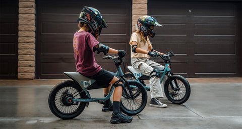 kids riding Himthtiway  c1 ebike