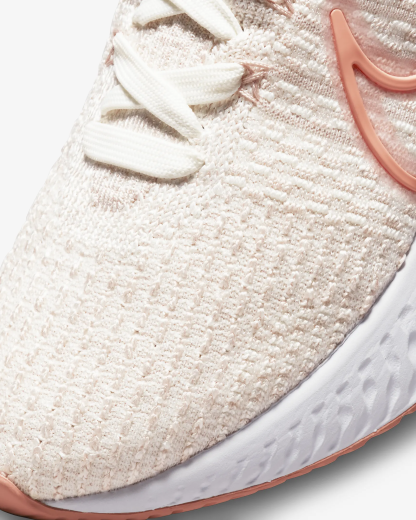 Women's Road Running Shoes