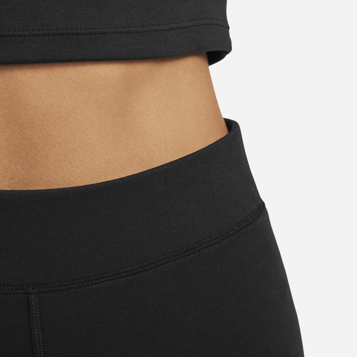 Sportswear Classics - Women's High-Waisted 8" Biker Shorts