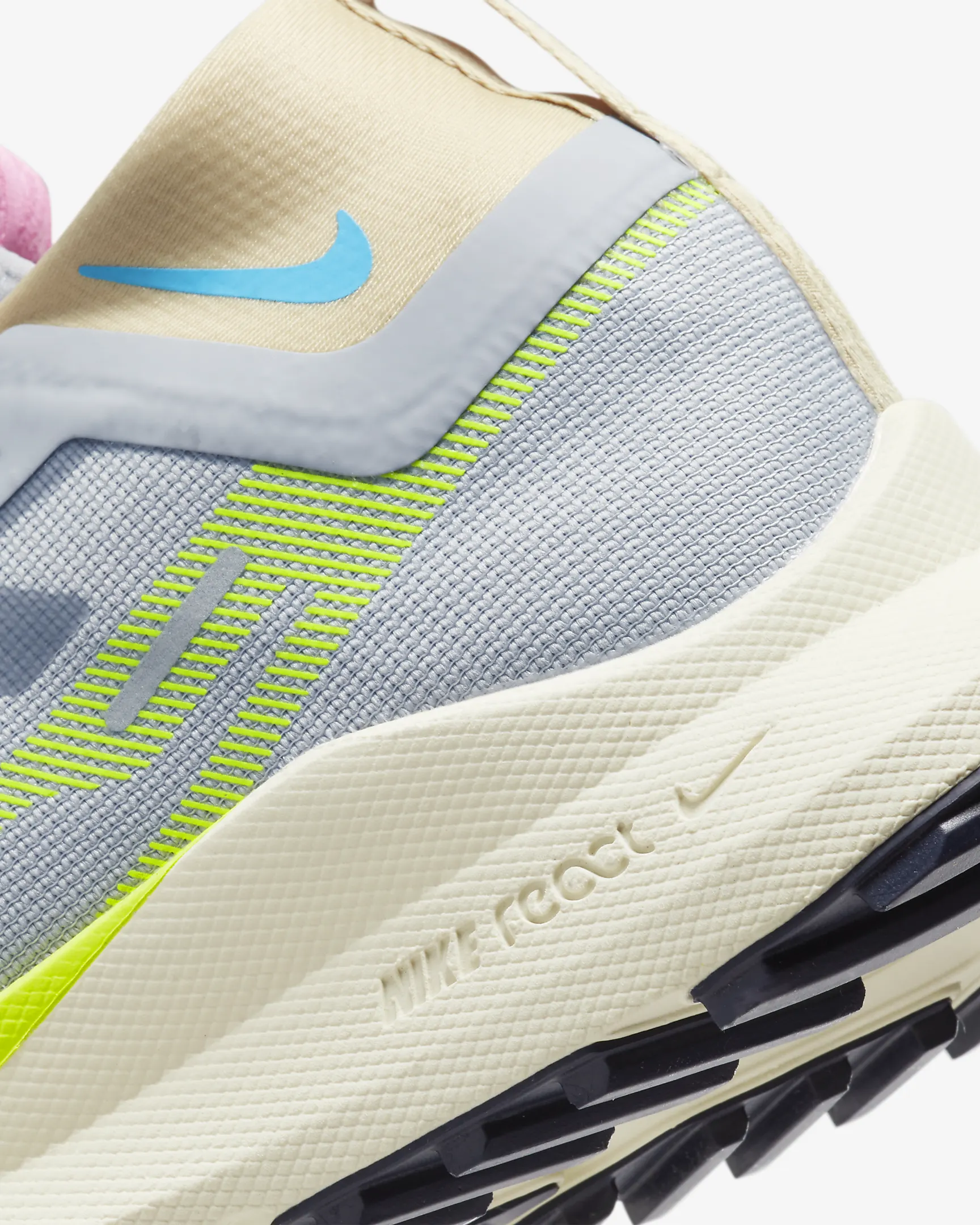 Women's Waterproof Trail Running Shoes