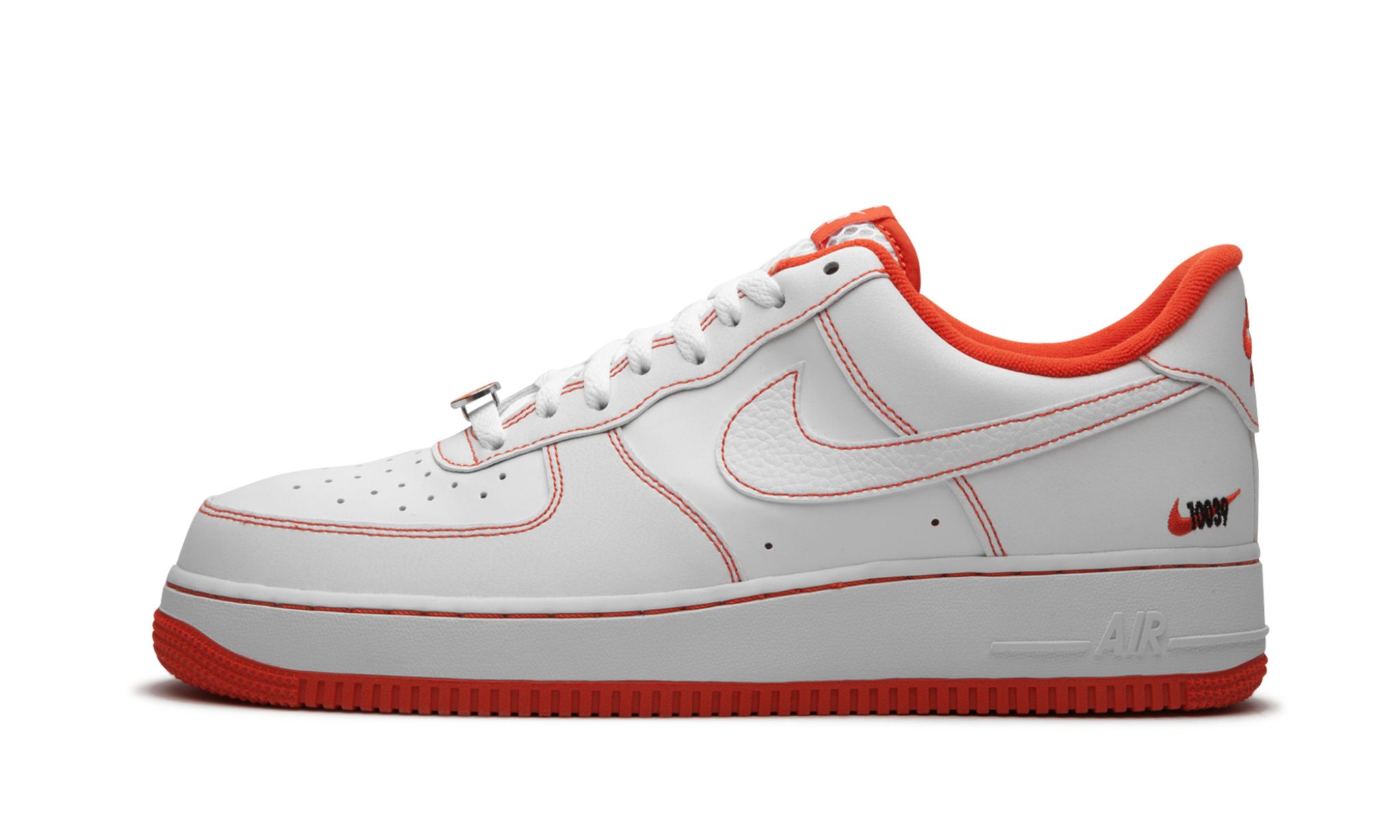 1 ’07 LV8 EMB “Rucker Park”
