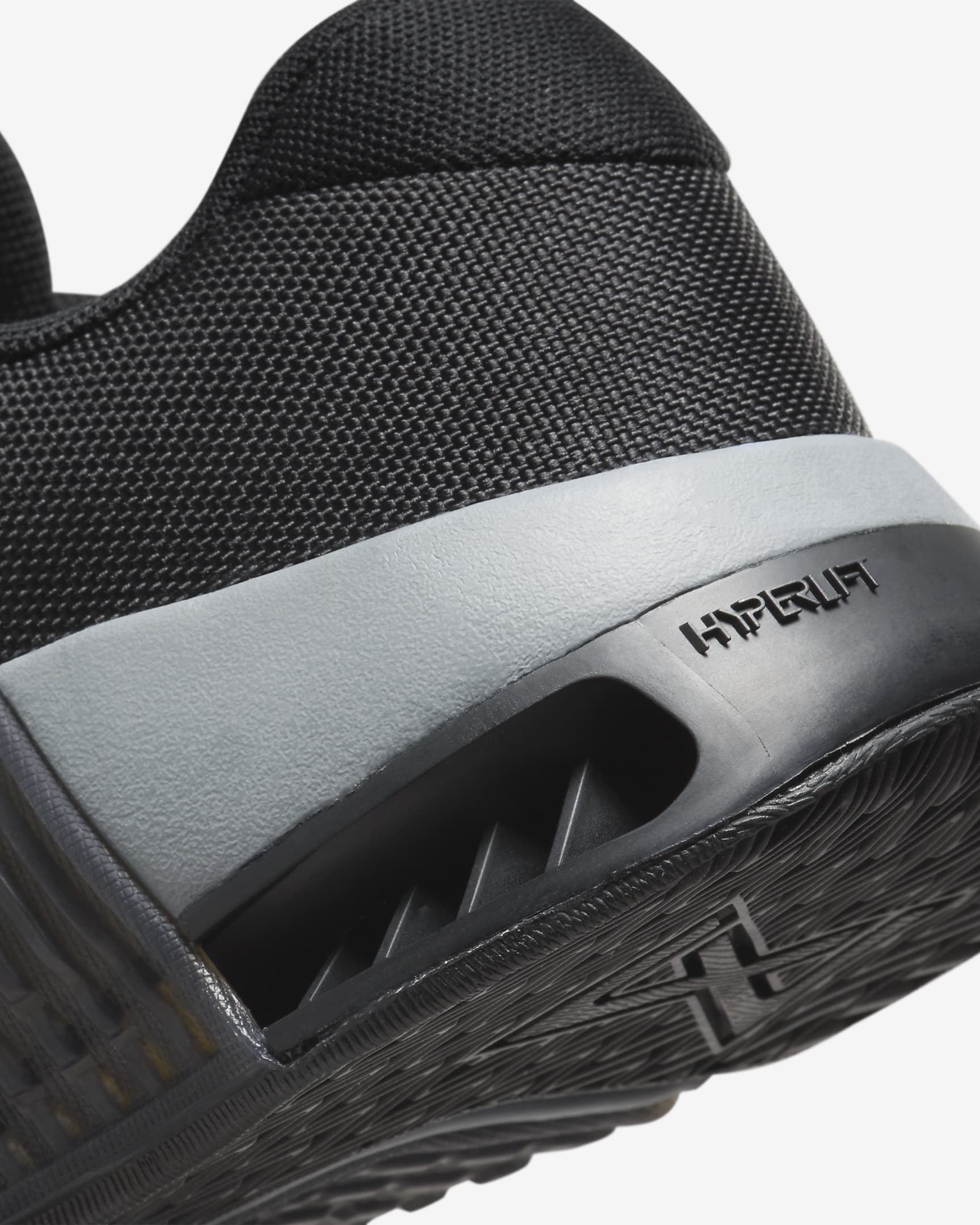Men's Workout Shoes