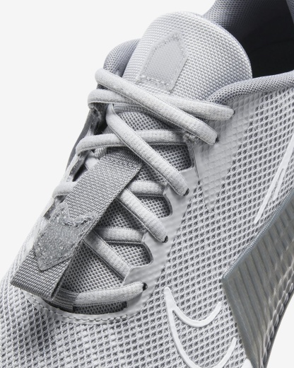 Men's Workout Shoes